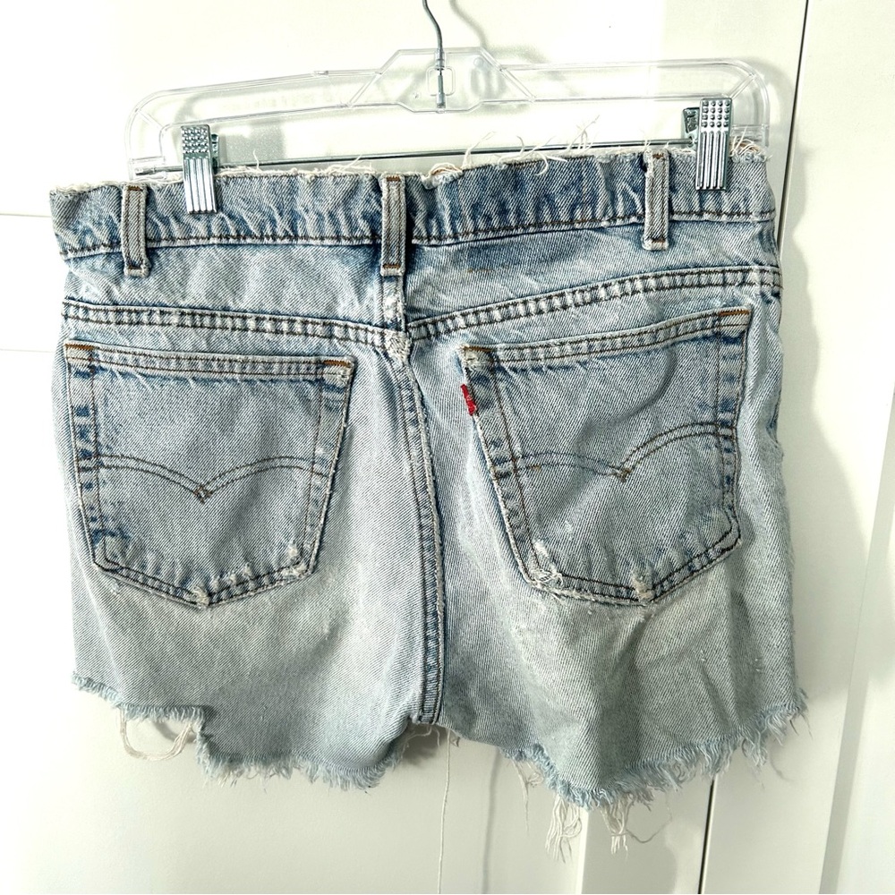 Levi's Women's Vintage Light Wash Shorts in Size‎ 31 - Picture 7 of 11